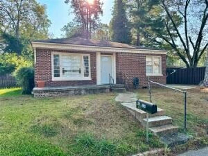 Investment Opportunity : West Point : Clay County : Mississippi