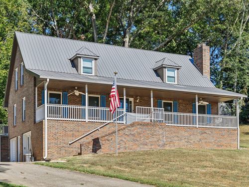 Spacious 3900 Square Foot Home Over : Dover : Stewart County : Tennessee