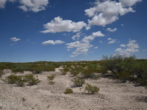 Gorgeous 10.5-Acre Parcel El Paso : Fort Hancock : Hudspeth County : Texas