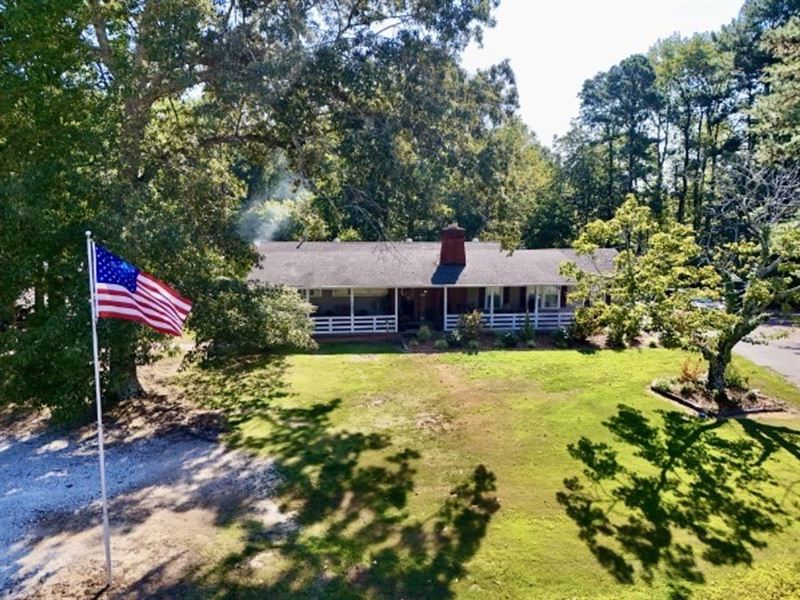 Beautiful Home with Commercial Zone : Paris : Henry County : Tennessee