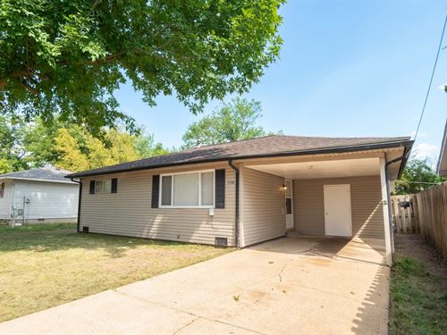 Beautifully Remodeled, Move-In Read : Poplar Bluff : Butler County : Missouri