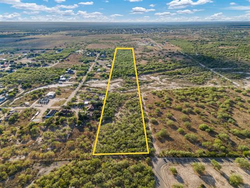 Spacious Land in A Prime Location : Rio Grande City : Starr County : Texas
