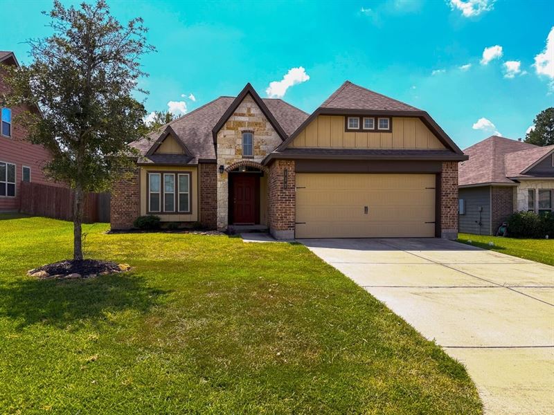 117 Green Haven Drive, Huntsville : Huntsville : Walker County : Texas