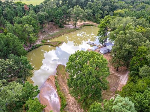 Sta-Cation or Airbnb, 4 Cabins, Po : Jacksonville : Cherokee County : Texas