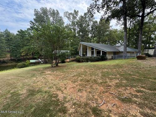 136 Abe Drive, Toledo Bend Lakefro : Many : Sabine Parish : Louisiana
