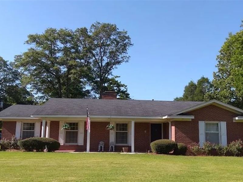 Home in Sunflower County At 6 Morni : Indianola : Sunflower County : Mississippi