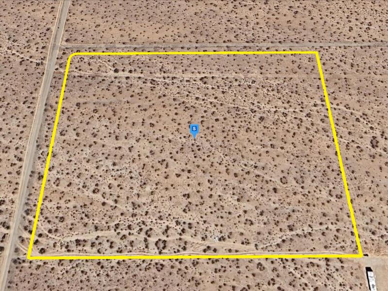 Perfect Hideaway for $2,041.98/Mo : Adelanto : San Bernardino County : California