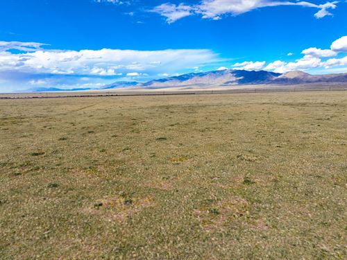 Mountain Views Near Belen : Belen : Valencia County : New Mexico