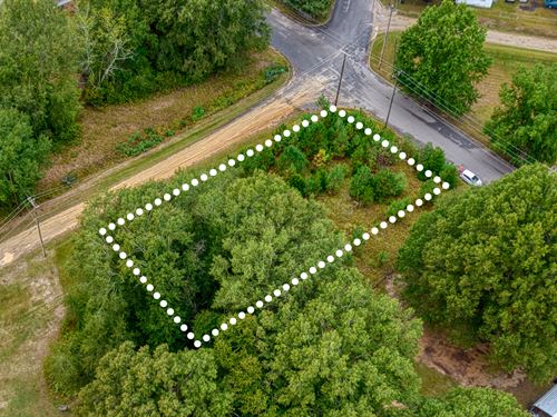 Quiet Lot Mins From Laurinburg : Laurinburg : Scotland County : North Carolina