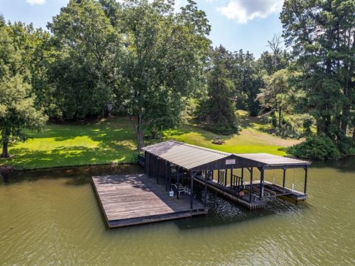 Beautiful Waterfront On Lake Jackso : Jacksonville : Cherokee County : Texas