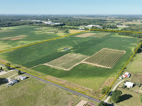 Farmland Auction, Lagrange Co. In : Lagrange : LaGrange County : Indiana