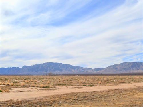 Mountain Views From Cochise : Cochise : Arizona