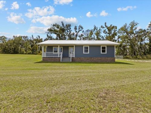 647 SE Regency Trail : Madison : Florida