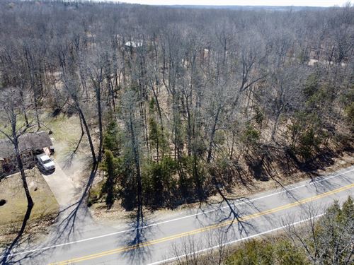 Paved Road, Peaceful Life : Horseshoe Bend : Izard County : Arkansas
