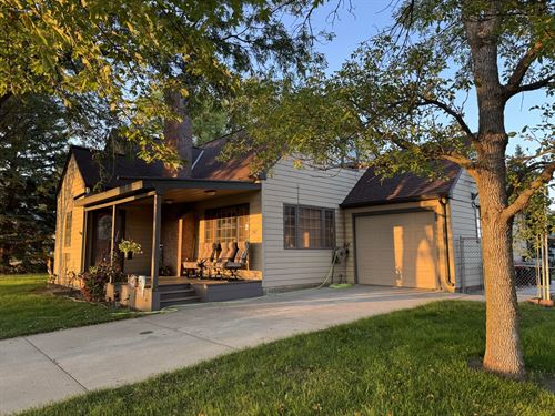 547 Missouri Drive : Pickstown : Charles Mix County : South Dakota