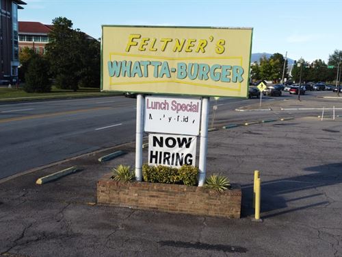 Feltner's Whattaburger : Russellville : Pope County : Arkansas