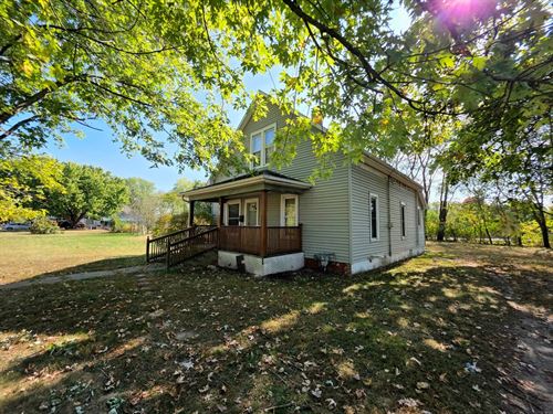 3 Bed 1 Bath Home For Sale Danville : Danville : Vermilion County : Illinois