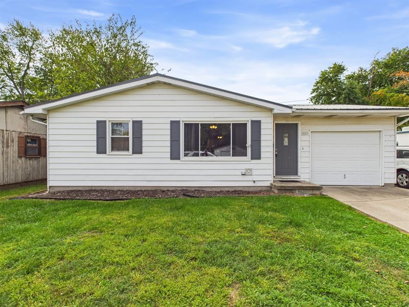 3 Bed 1 Bath Home for Sale Georgeto : Georgetown : Vermilion County : Illinois