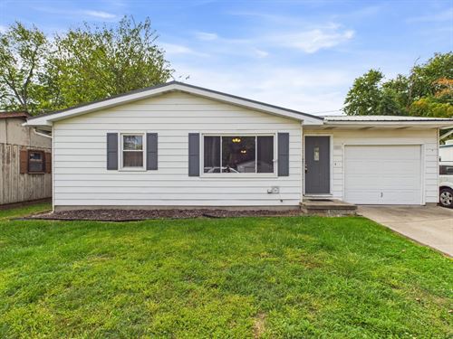 3 Bed 1 Bath Home For Sale Georgeto : Georgetown : Vermilion County : Illinois