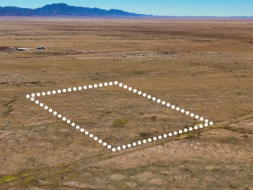 Mountain Views Mins From Belen : Belen : Valencia County : New Mexico