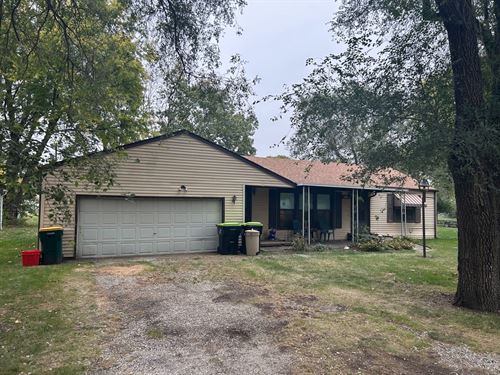 118 E Bower : Oreana : Macon County : Illinois