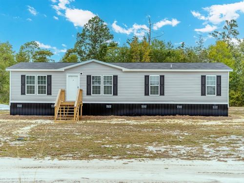 2025 Mobile Home Near Baxley, GA : Baxley : Appling County : Georgia