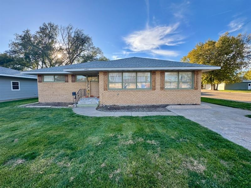 1402 Harrison Avenue : Goodland : Sherman County : Kansas