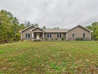 Spacious 3-Bed Property on 7 AC : Poplar Bluff : Butler County : Missouri
