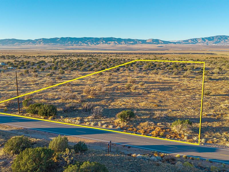 Scenic Lancaster Lot : Lancaster : Los Angeles County : California