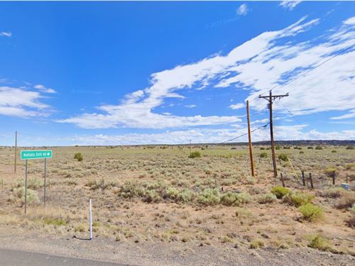 The Space Between Everything : Sanders : Apache County : Arizona