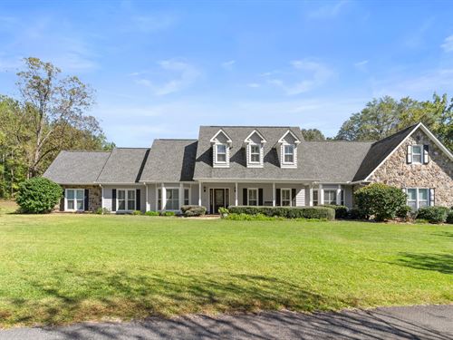 The McCullough Estate, 113 Acres : Fort Mitchell : Russell County : Alabama