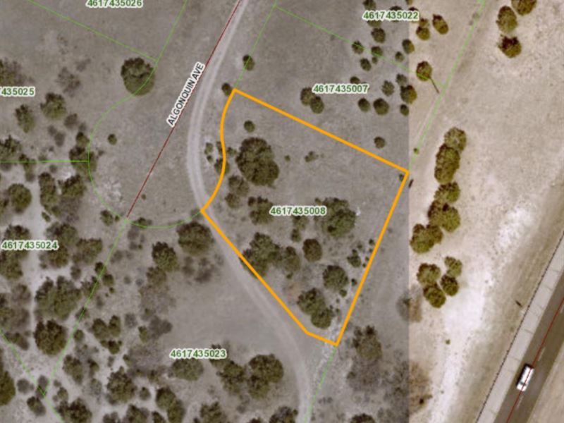 .33 Acre Residential Lot : Colorado City : Pueblo County : Colorado