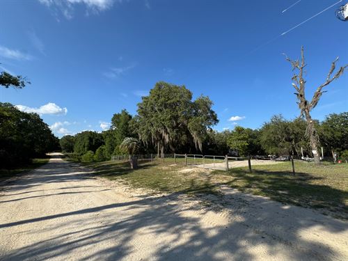 Start Fresh in Lakeside Hills FL : Florahome : Putnam County : Florida