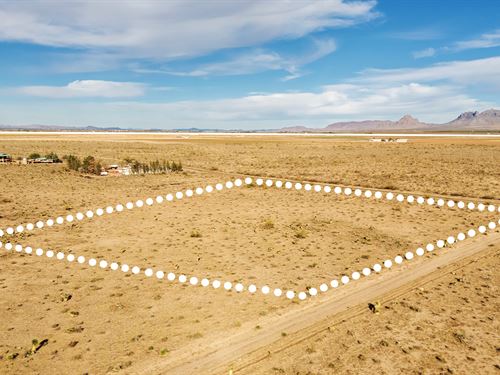 Off-Grid Corner Lot Mins to Deming : Deming : Luna County : New Mexico