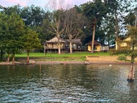 Affordable Lakefront Home With Grea : Coahoma : Mississippi