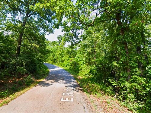 Near Town, Lake, and Affordable : Horseshoe Bend : Izard County : Arkansas