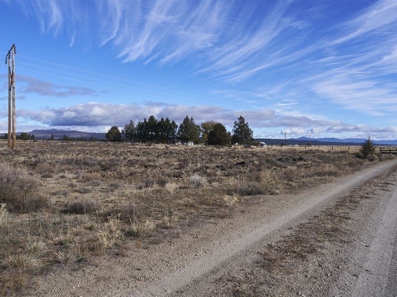 Mesa-Top Property Close To Power : Beatty : Klamath County : Oregon