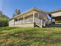 3-Bed 2-Bath Home For Sale in Popla : Poplar Bluff : Butler County : Missouri