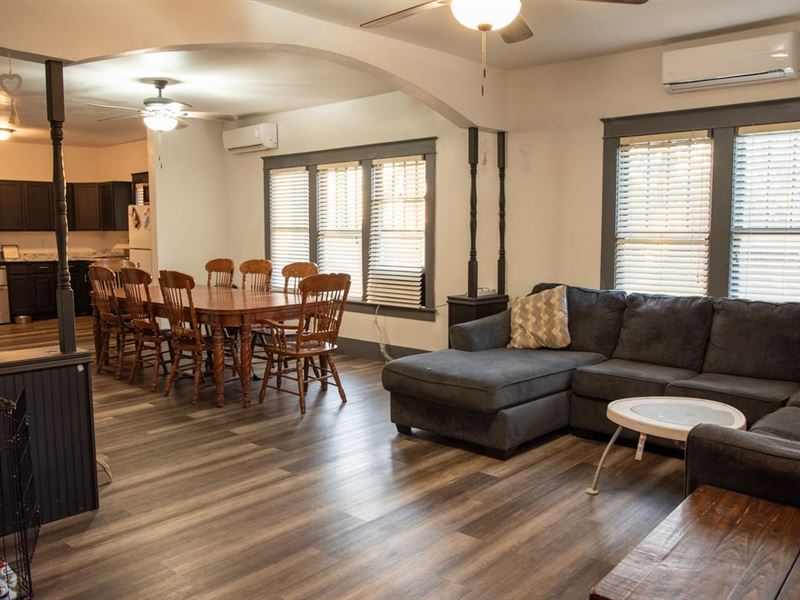 Newly Renovated Home in Hugo OK : Hugo : Choctaw County : Oklahoma