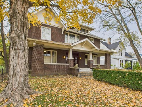 Charming Historic Office Building : Poplar Bluff : Butler County : Missouri