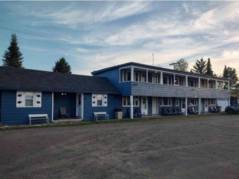 Motel and Bar on The Water : Michigamme : Baraga County : Michigan