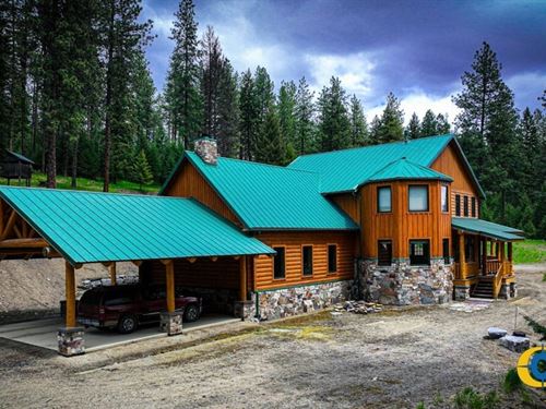 30 Whitepine Vista Lane : Trout Creek : Sanders County : Montana