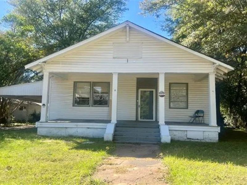 Investment Property in Bolivar Coun : Cleveland : Bolivar County : Mississippi