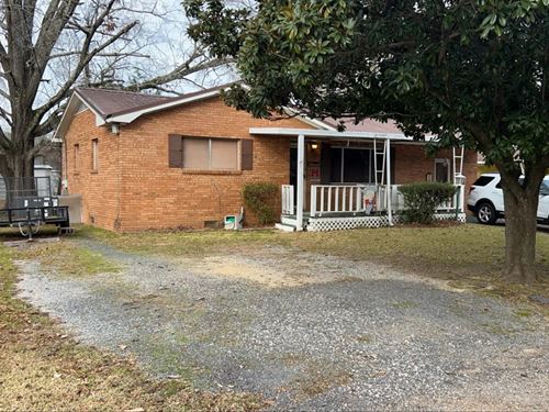 Home in Rankin County at 203 Pearl : Pearl : Rankin County : Mississippi