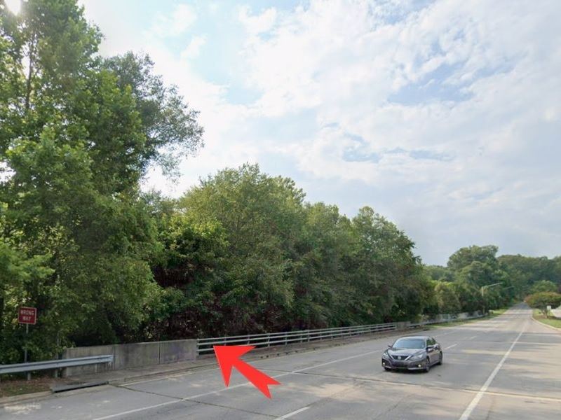 Peaceful Setting Close to Danville : Danville : Danville City County : Virginia