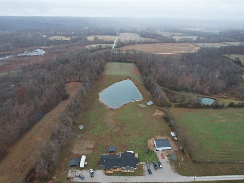 4 Bed 2.5 Bathrooms on 7 Acres : Poland : Owen County : Indiana