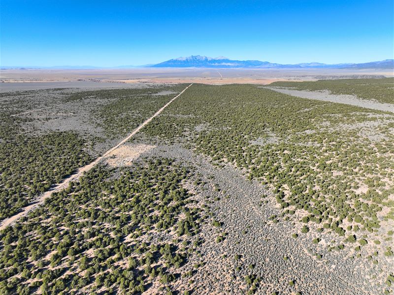 Hunt, Camp, or Start Your Own Ranch : San Luis : Costilla County : Colorado