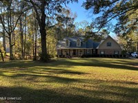 The Hideaway on 2.82 Acres : Wesson : Copiah County : Mississippi