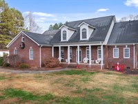 4Bd/3Ba Home, 14425 Dori Drive Hun : Huntersville : Mecklenburg County : North Carolina