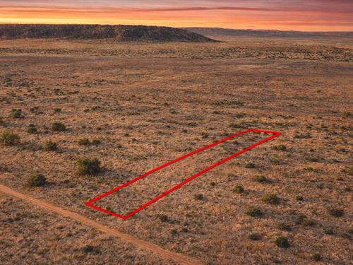 1 Acre Mountain Views, $150/Mo : Meadview : Mohave County : Arizona